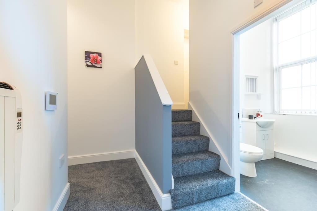 Jesouth Refreshing 1 Bedrm Condo Roomy Comfy Posh Kingston upon Hull Exterior photo